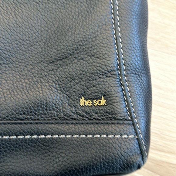 The Sak Iris Leather Crossbody Bag - Picture 8 of 11